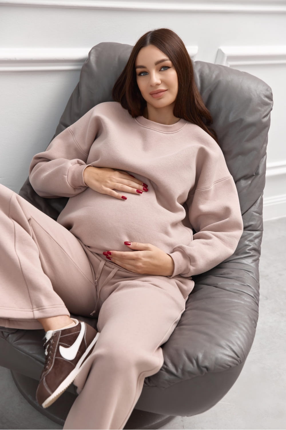 komfort mamma sett i pudderrosa for graviditet og amming