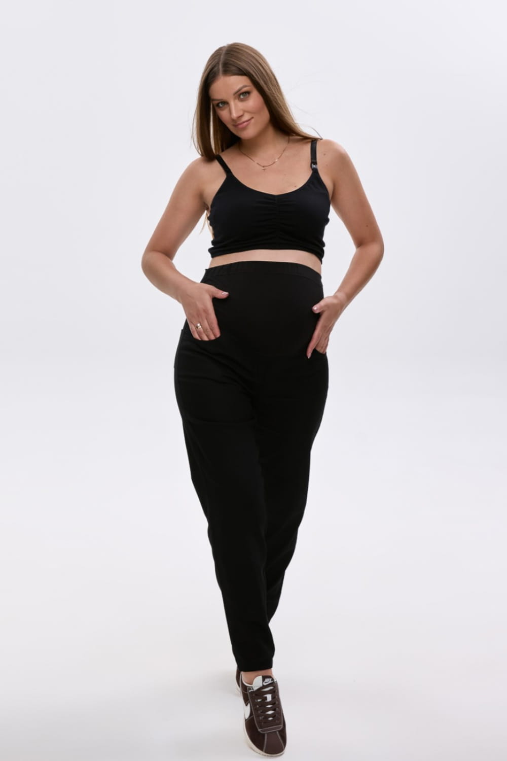 gravidjeans mom i svart for gravide