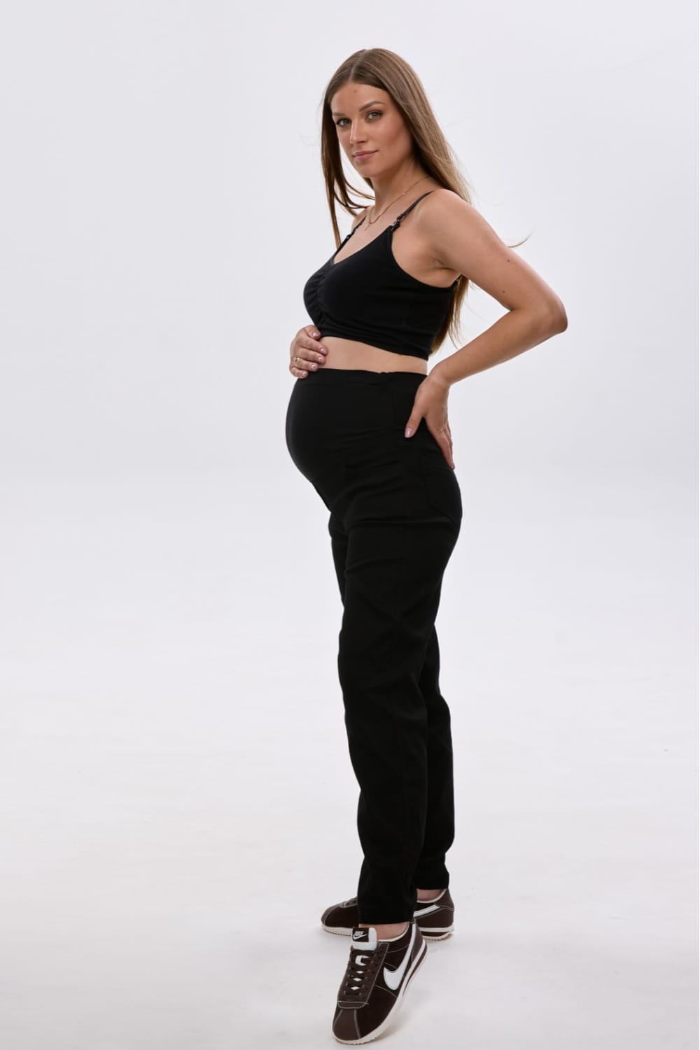 gravidjeans mom i svart for gravide